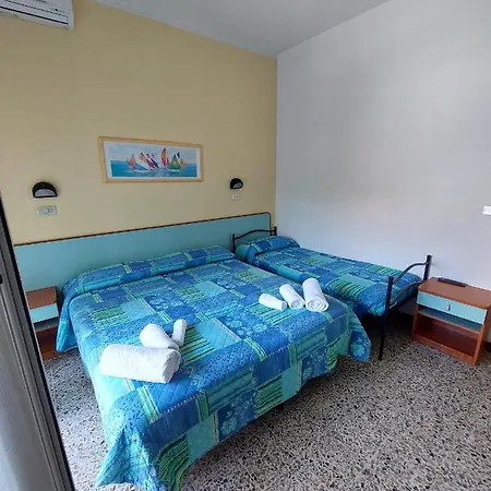 Hotell Nora 2*